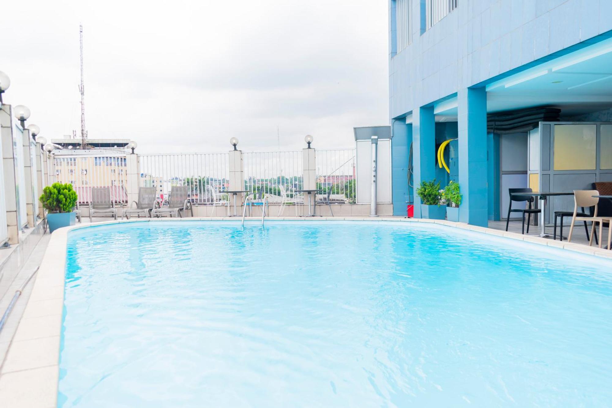 Bano Palace Hotel دوالا المظهر الخارجي الصورة