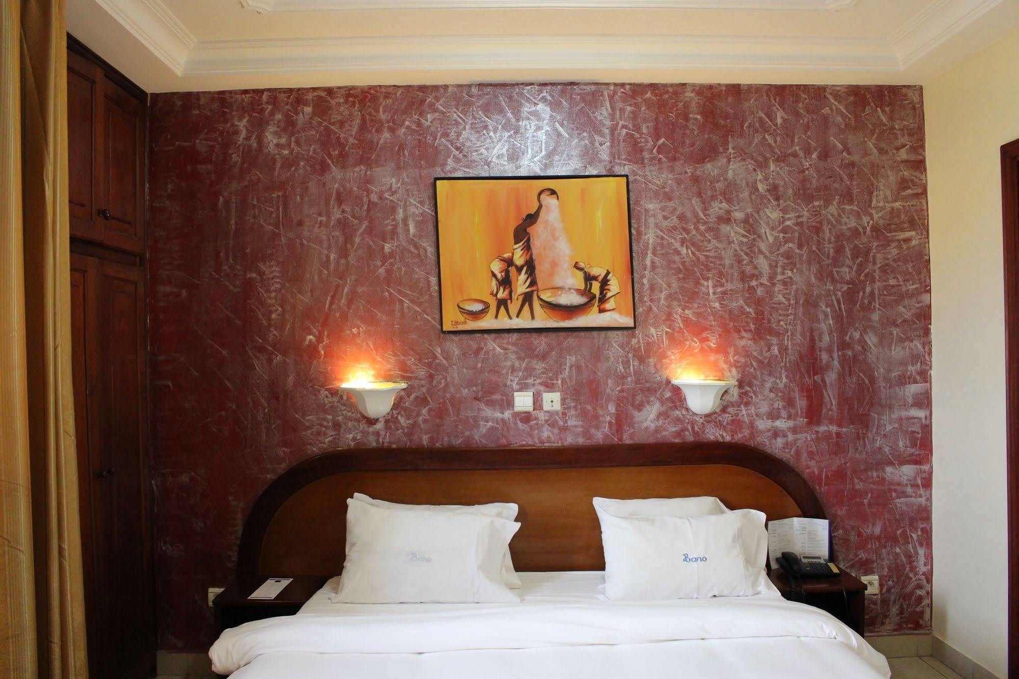 Bano Palace Hotel دوالا المظهر الخارجي الصورة